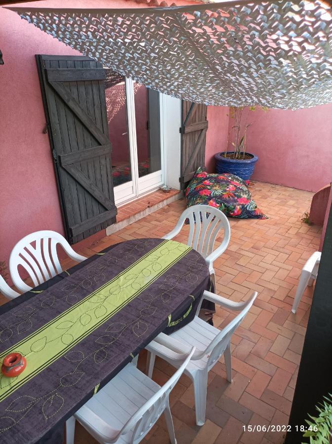 Maison De Vacances, Proche De La Plage Frejus Exterior photo